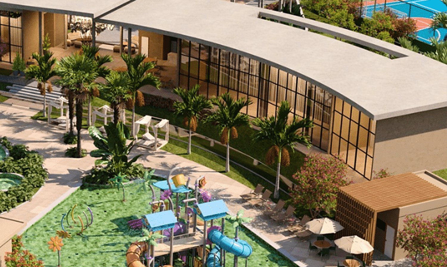 Clubhouse com academia, salões e área de piscinas
