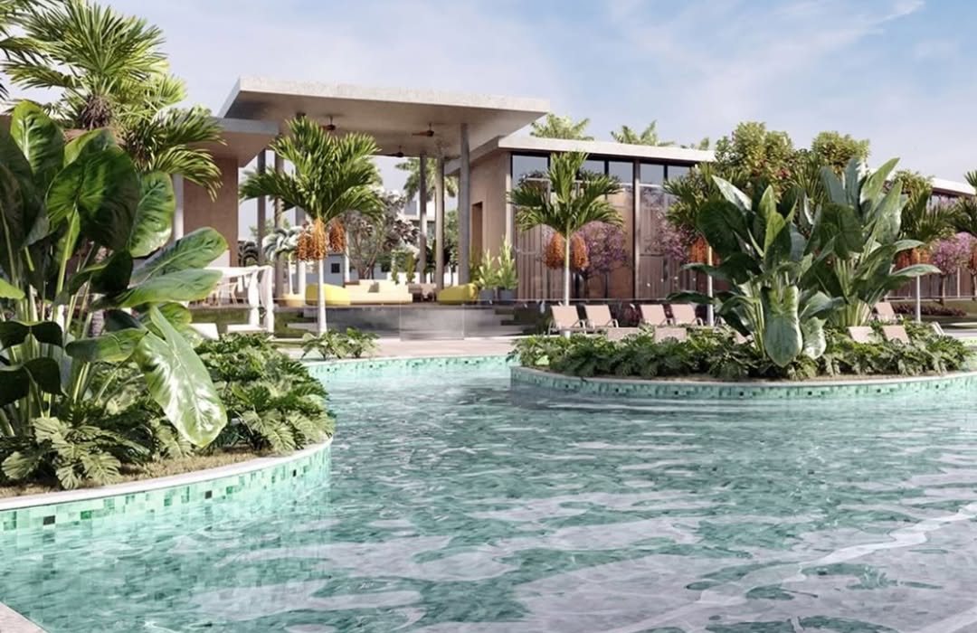 Piscina adulto com hidromassagem e pool house